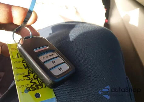 2018 Honda Accord Lx z USA, uszkodzony, nr VIN 1HGCV1F11JA141127